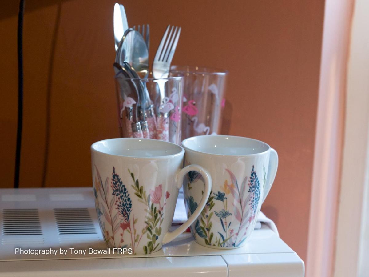 Pass The Keys Room 14 Twin The Blessed Elizabeth Boutique Suite Hove Exteriér fotografie